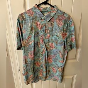American Eagle Hawaiian button down